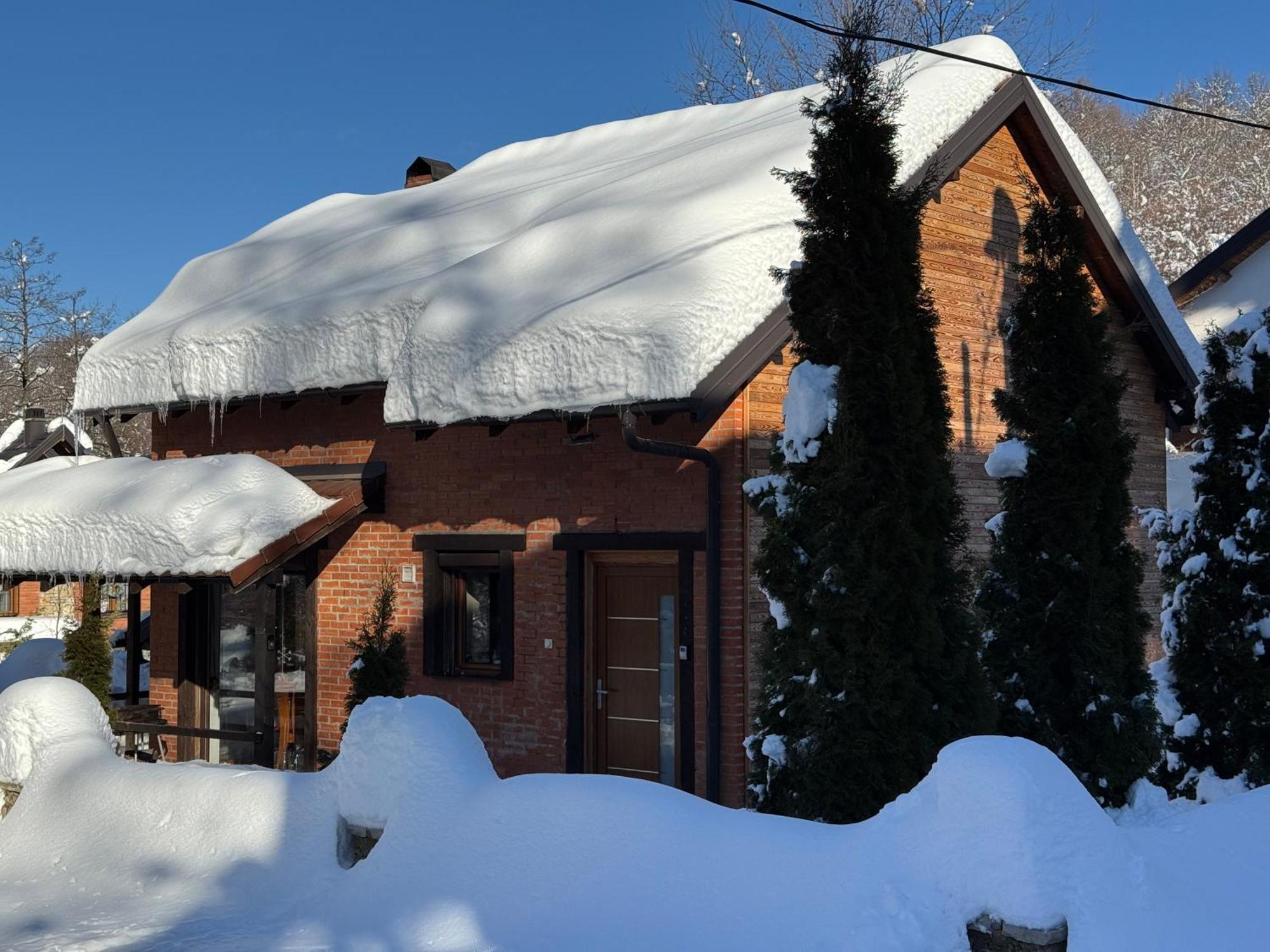 Villa Alpina Брезовица Екстер'єр фото